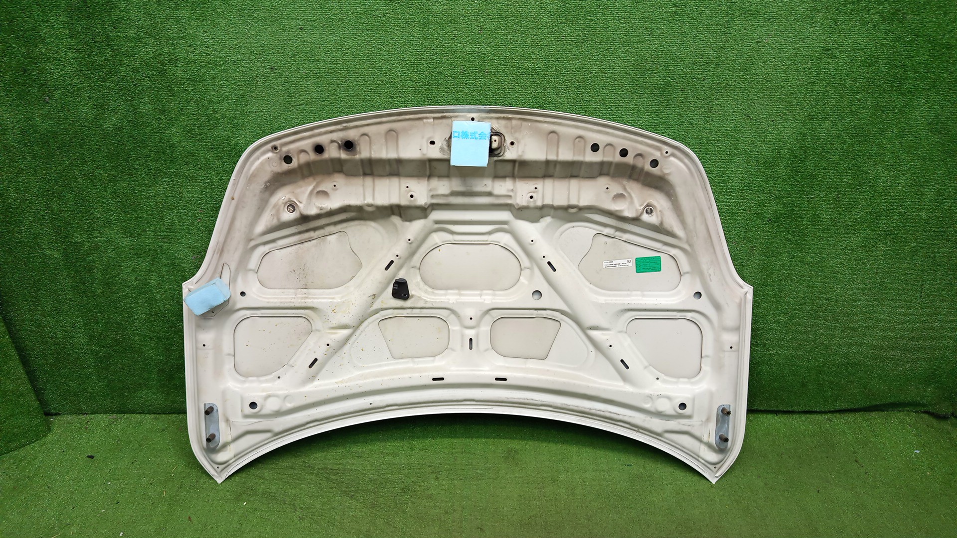 Капот NISSAN FAMILIA, AD Y12, BVY12, BVAY12, BVJY12, BVZNY12, VY12, VZNY12, VJY12, VAY12 8294 3 ракурс