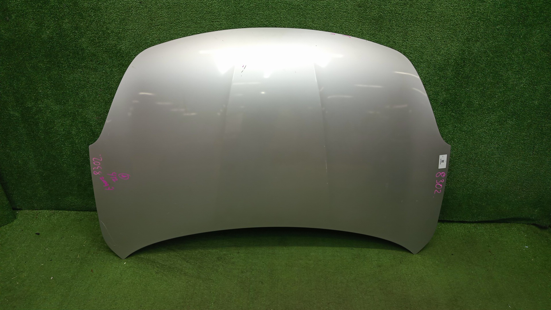 Капот NISSAN FAMILIA, AD Y12, BVY12, BVAY12, BVJY12, BVZNY12, VY12, VZNY12, VJY12, VAY12 8302 1 ракурс
