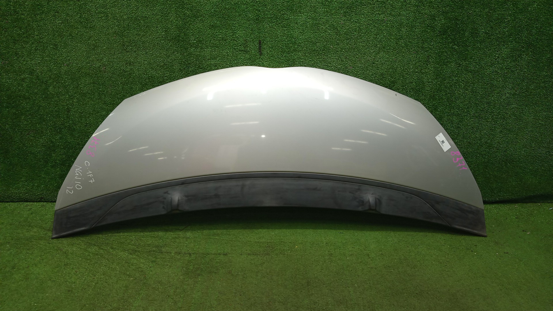 Капот TOYOTA iQ NGJ10 8371 1 ракурс