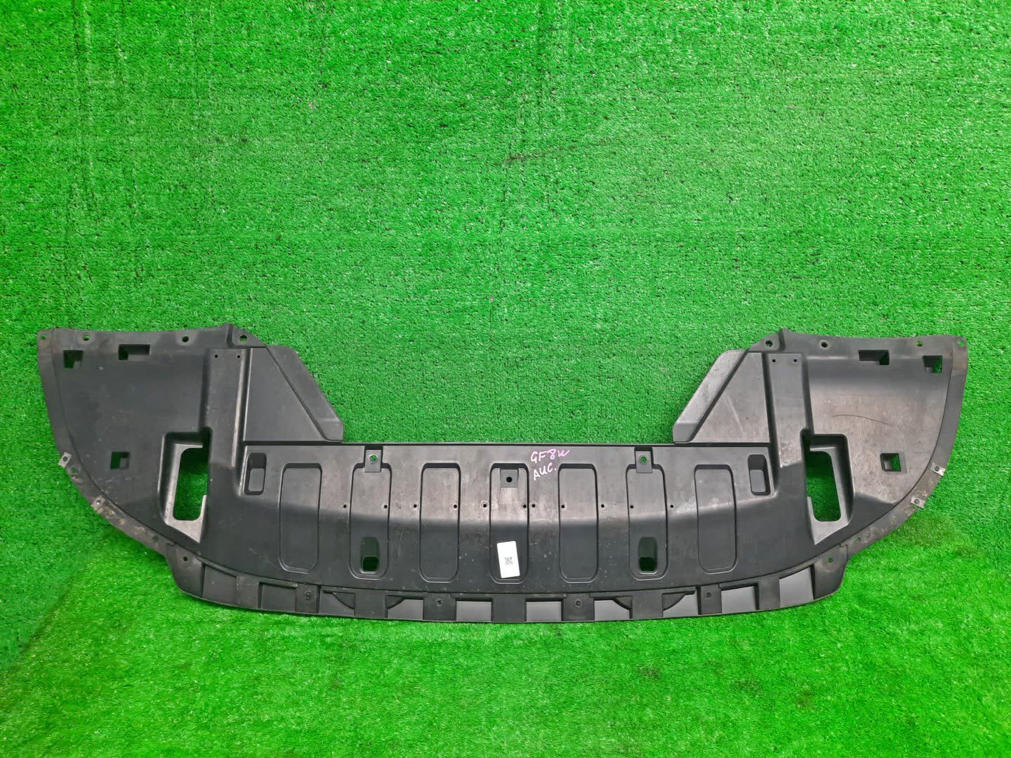 Защита MITSUBISHI OUTLANDER GF8W 5370B066 1 ракурс