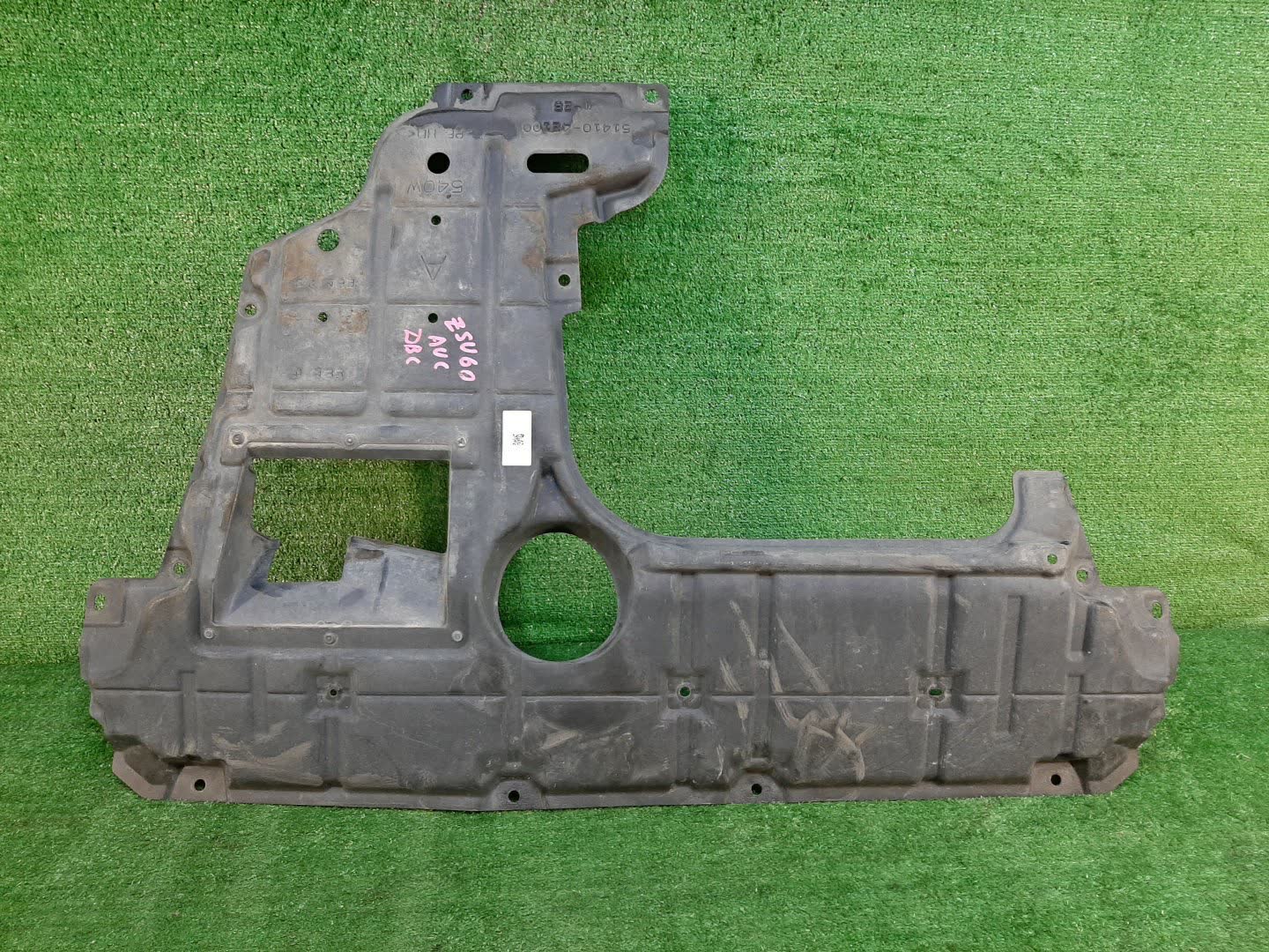 Защита двигателя передняя TOYOTA HARRIER ZSU60W 51410-42100 1 ракурс