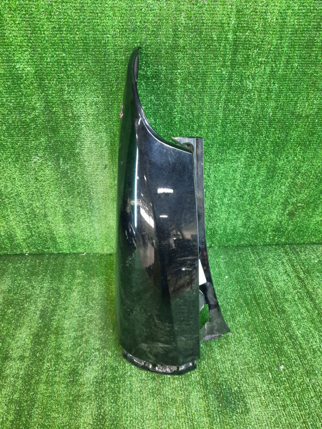 Планка под стоп левая задняя TOYOTA ALPHARD AGH35W, AYH30W, AGH30W, GGH30W 52166-58030 1 ракурс