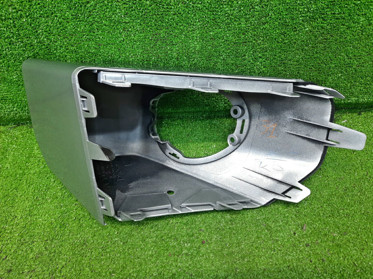 Клык бампера левый TOYOTA FJ CRUISER GSJ15 1GR-FE 52414-35030 2 ракурс