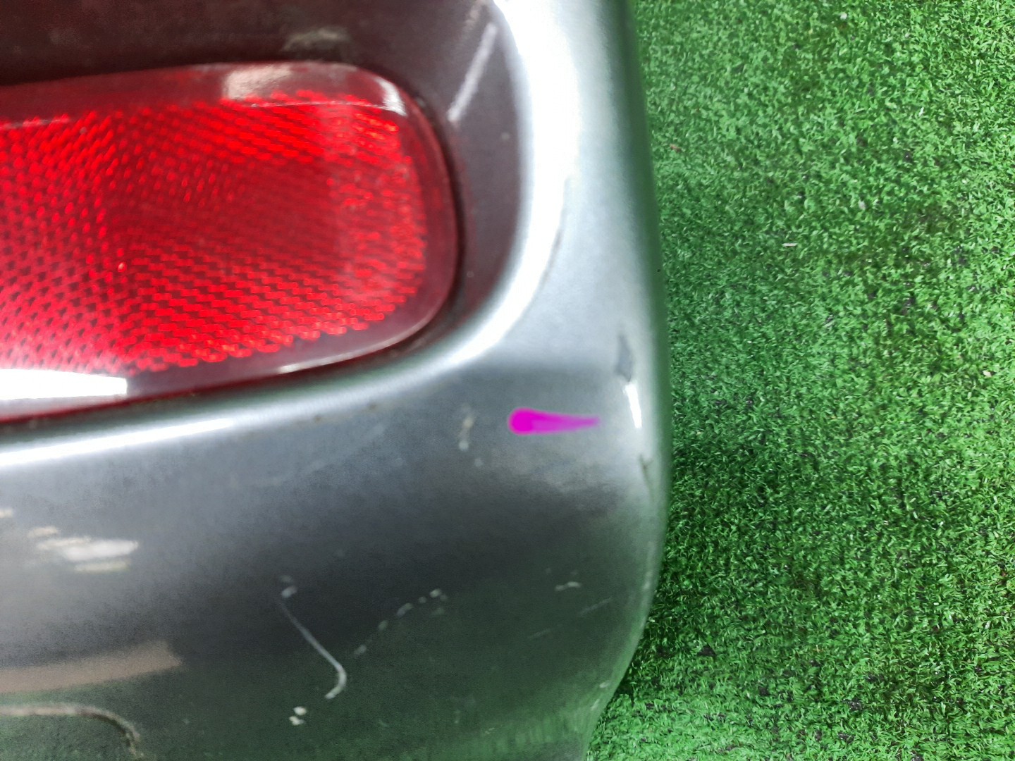 Клык бампера правый задний TOYOTA RAV4 ACA20W, ZCA25W 2 ракурс