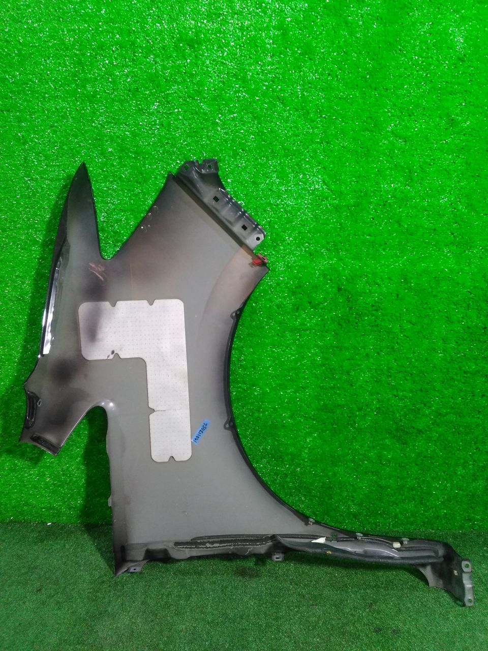 Крыло левое переднее NISSAN SERENA C26 9441 2 ракурс