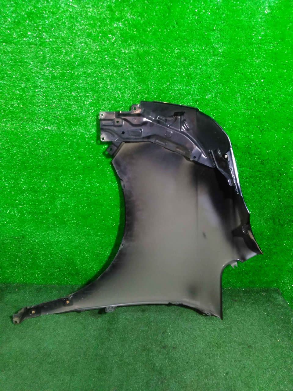 Крыло правое переднее TOYOTA VOXY ZRR75W, ZRR70W, ZRR75G, ZRR70G 0389 3 ракурс