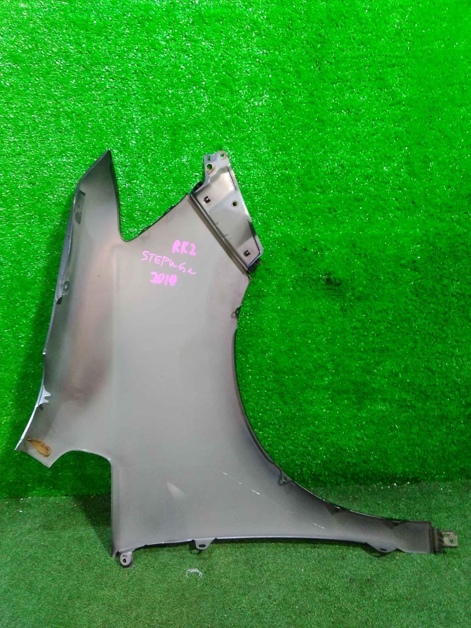 Крыло левое переднее HONDA STEPWGN RK1, RK2, RK4, RK5, RK3, RK6, RK7 1290 3 ракурс