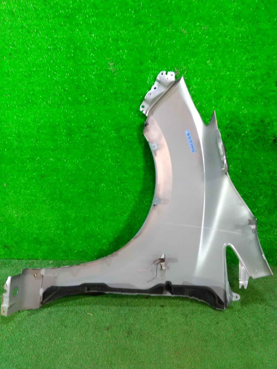 Крыло правое переднее NISSAN LAFESTA CWEFWN 2532 2 ракурс
