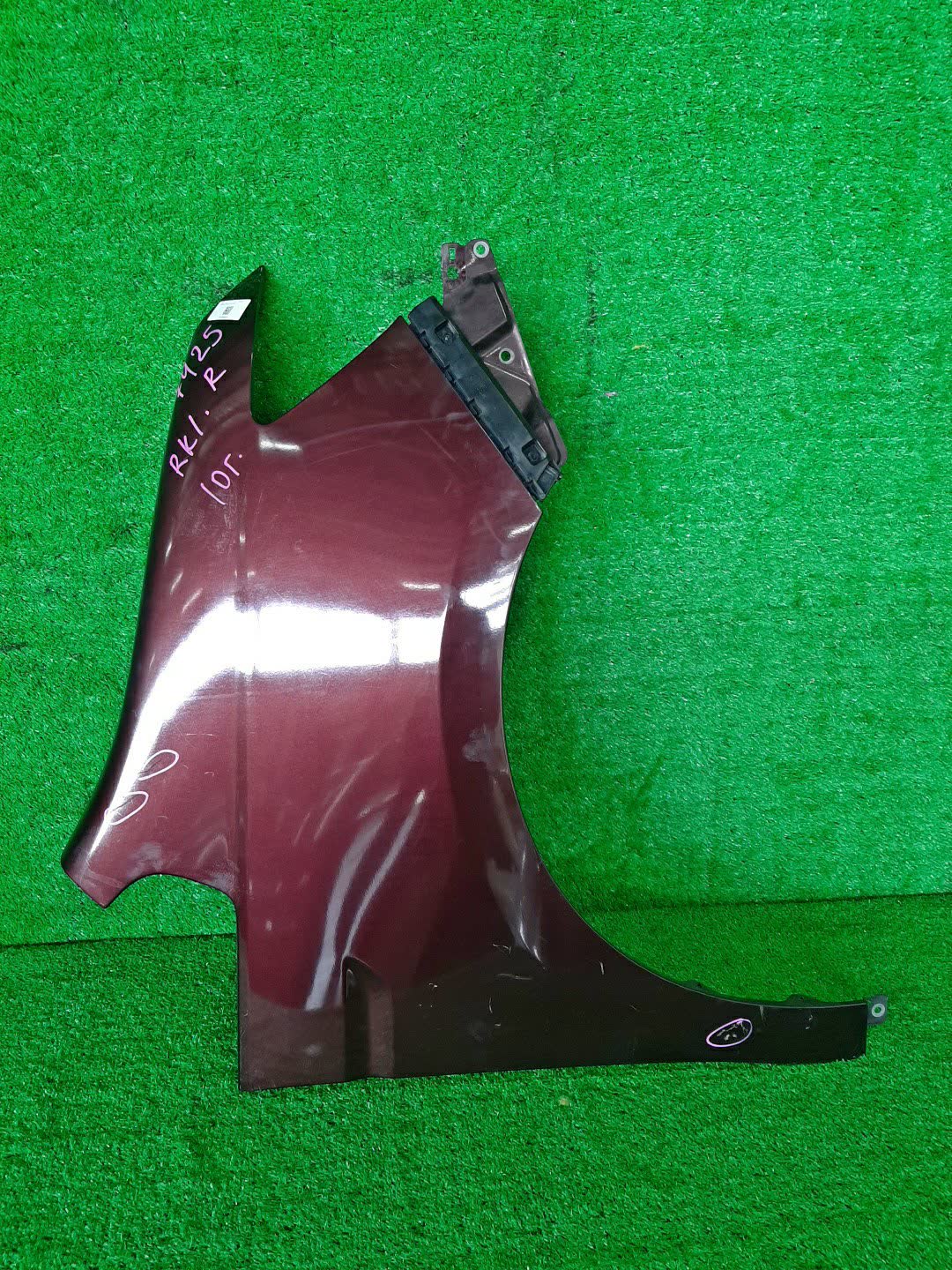 Крыло правое переднее HONDA STEPWGN RK1, RK2, RK4, RK5, RK3, RK6, RK7 7425 1 ракурс