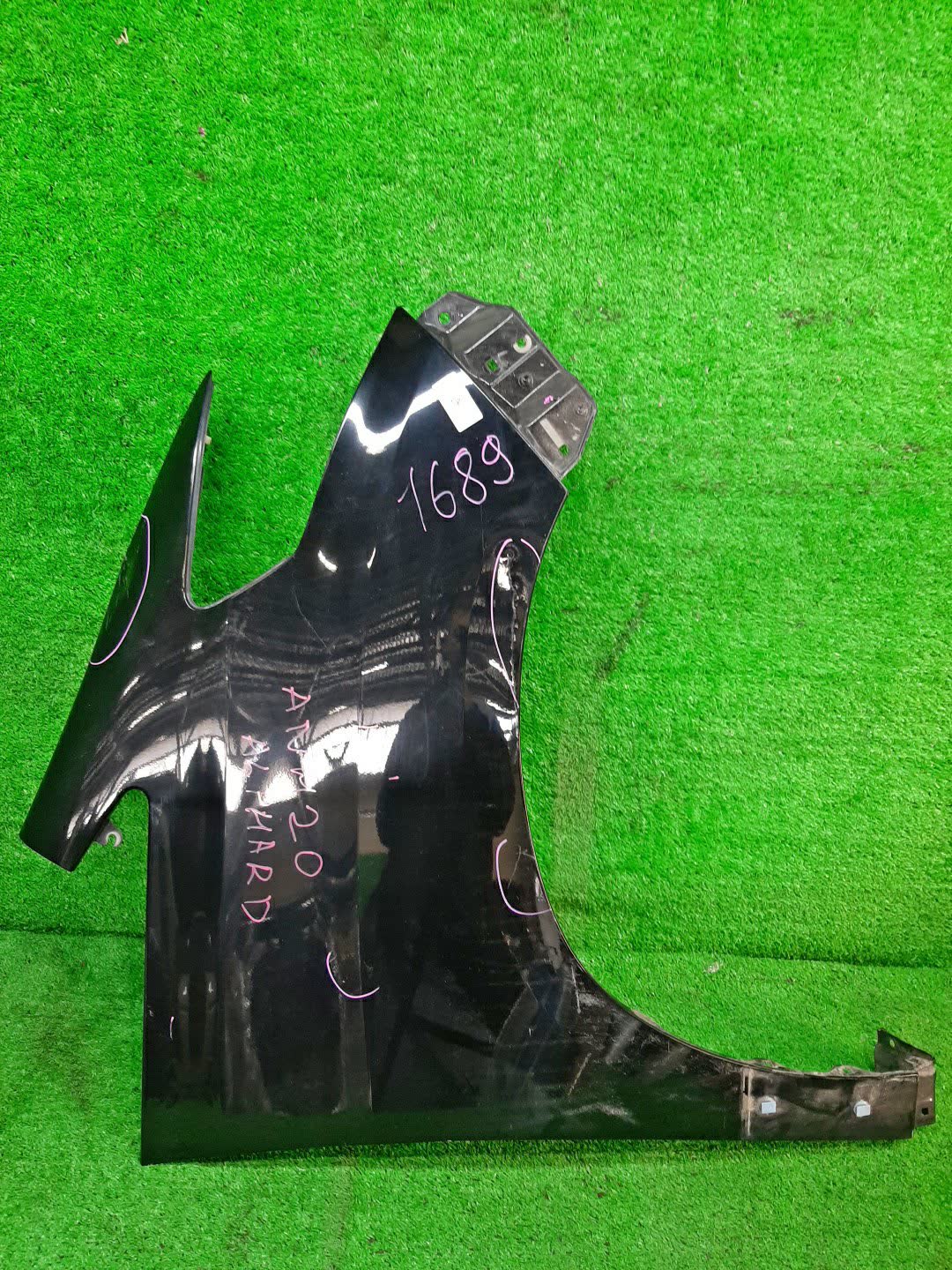 Крыло правое переднее TOYOTA ALPHARD ANH25W, GGH25W, GGH20W, ANH20W 1689 1 ракурс