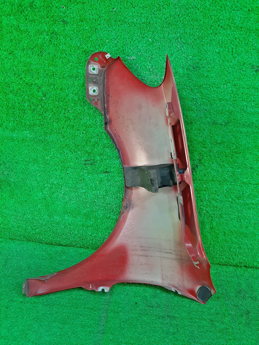 Крыло правое переднее VOLKSWAGEN GOLF 5K1, MK6, AJ5 1K9821022 4 ракурс