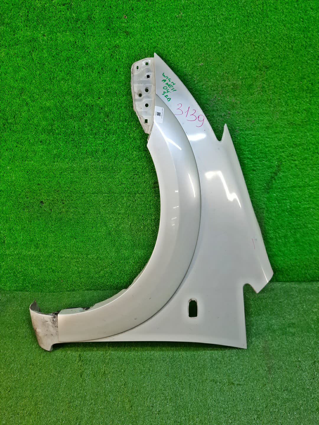 Крыло левое переднее TOYOTA WISH ANE10G, ZNE10G, ANE11W, ZNE14G 3139 1 ракурс