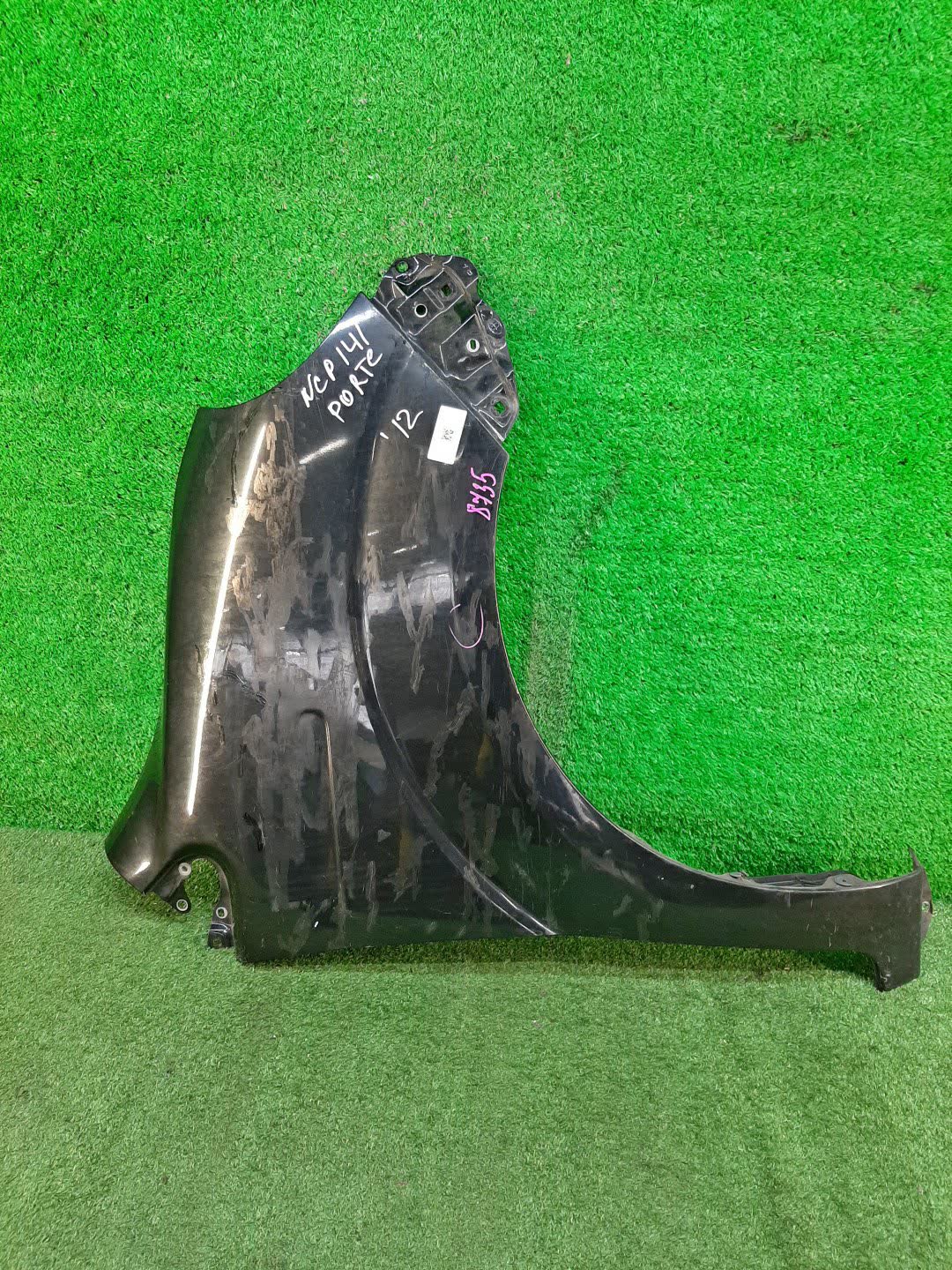 Крыло правое переднее TOYOTA PORTE NCP141, NSP140, NSP141, NCP145 8735 1 ракурс
