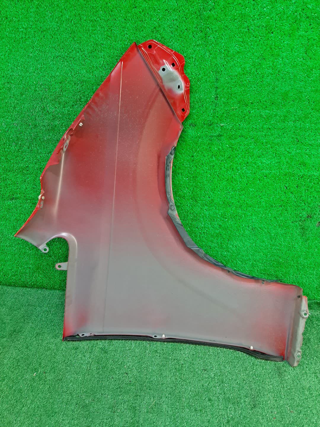 Крыло левое переднее TOYOTA SPADE NCP141, NSP140, NSP141, NCP145 0626 4 ракурс