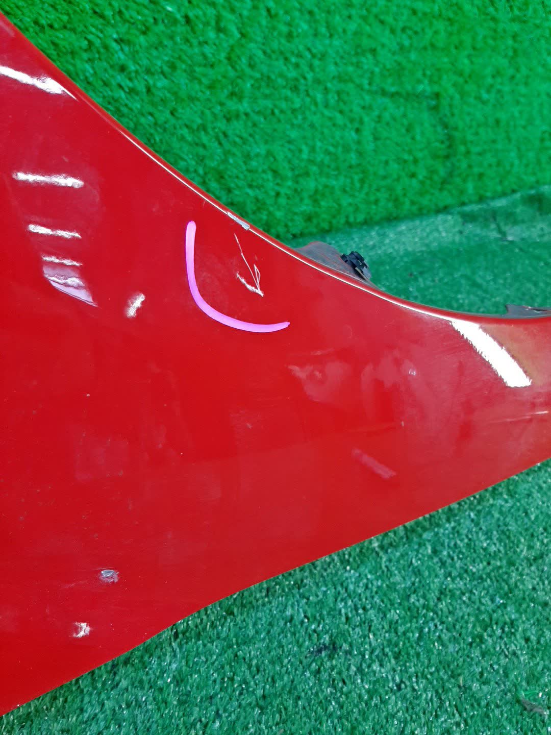 Крыло правое переднее TOYOTA SPADE NCP141, NSP140, NSP141, NCP145 0653 2 ракурс
