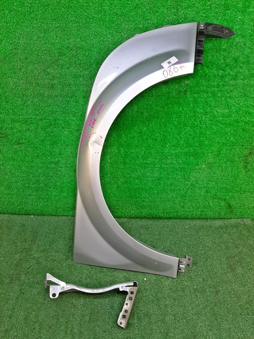 Крыло правое переднее AUDI TT 8J9, 8J3 8J0821104B 1 ракурс
