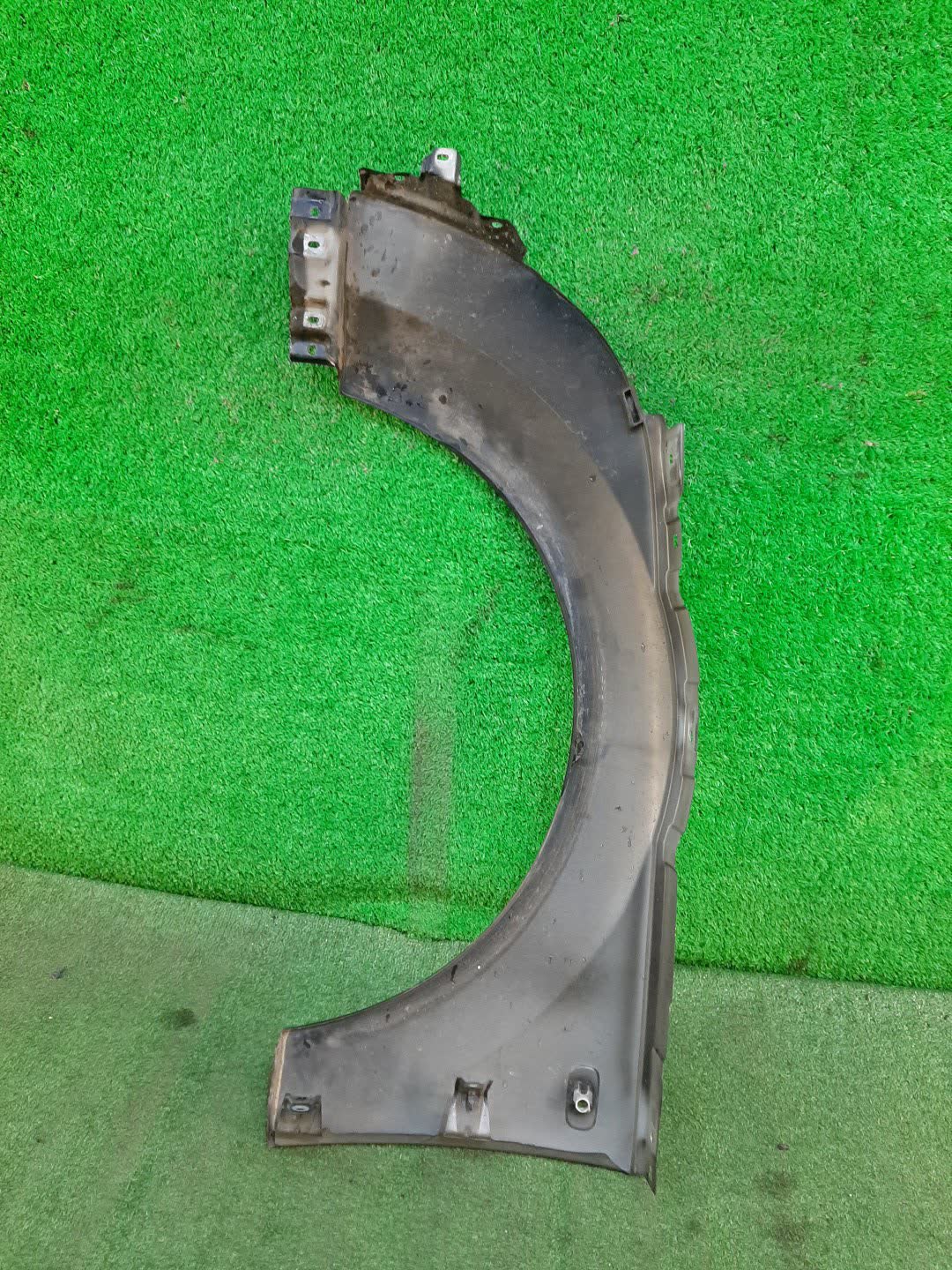 Крыло правое переднее AUDI TT 8N9, 8N3 8N0821106 4 ракурс