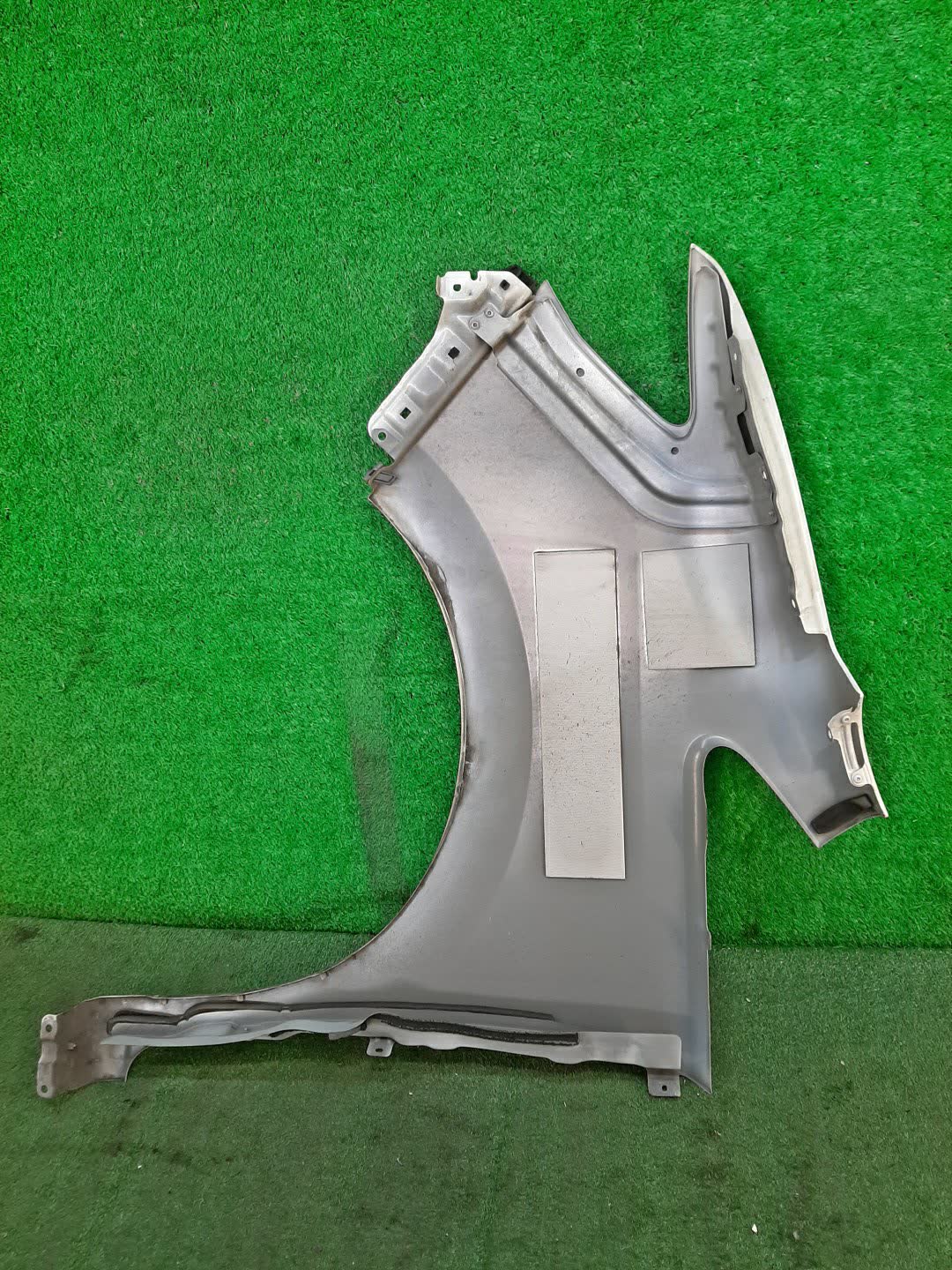 Крыло правое переднее NISSAN SERENA HC26 3411 3 ракурс