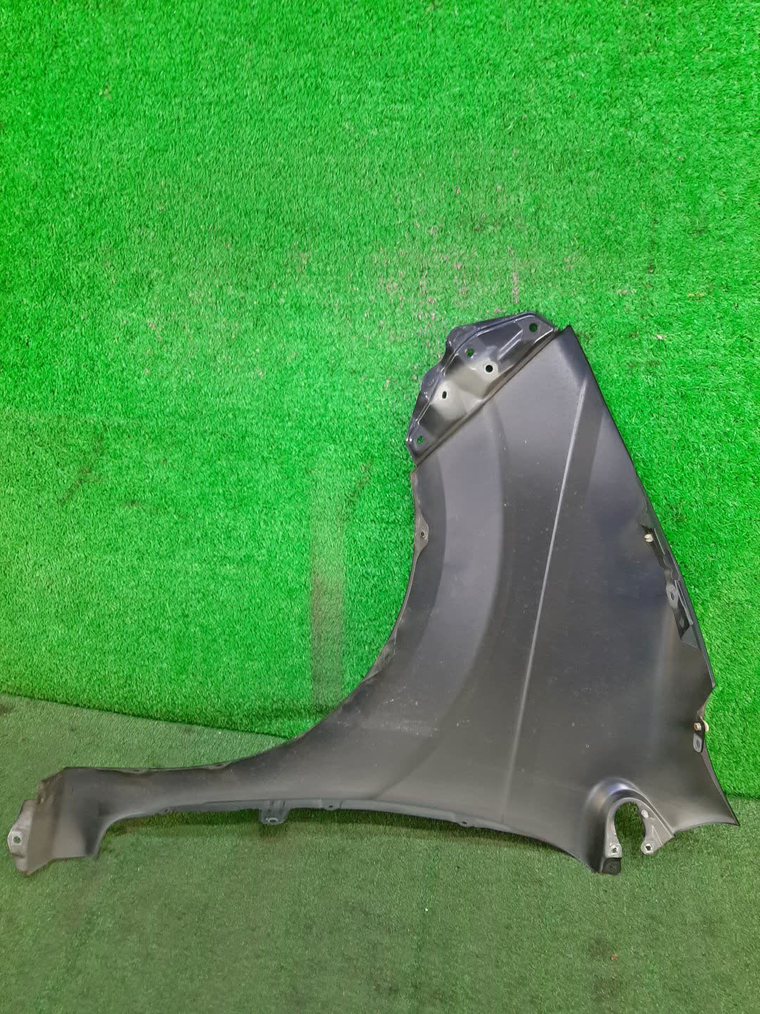 Крыло правое переднее TOYOTA SPADE NCP141, NSP140, NSP141, NCP145 4029 4 ракурс