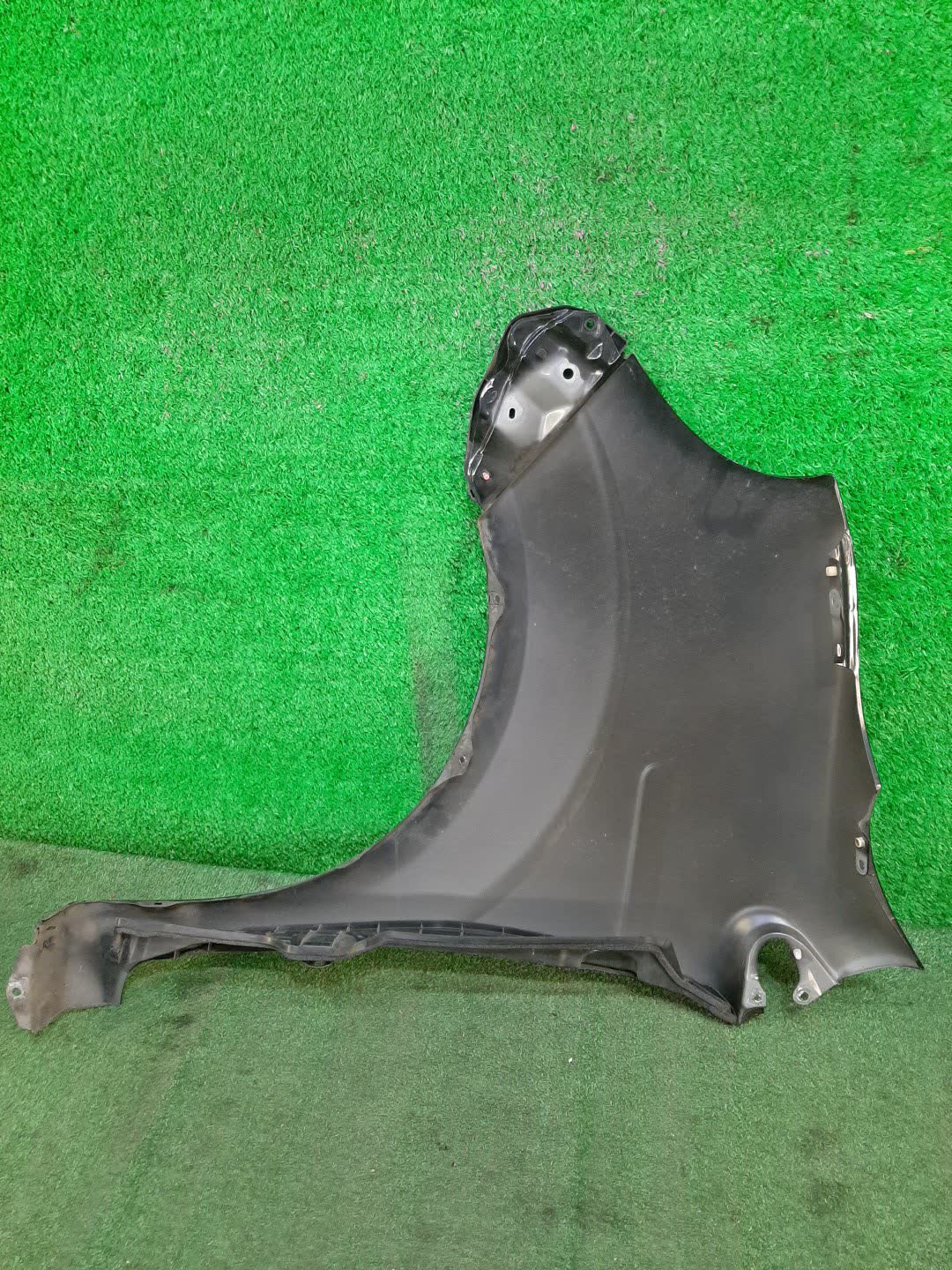 Крыло правое переднее TOYOTA PORTE NCP141, NSP140, NSP141, NCP145 4096 4 ракурс