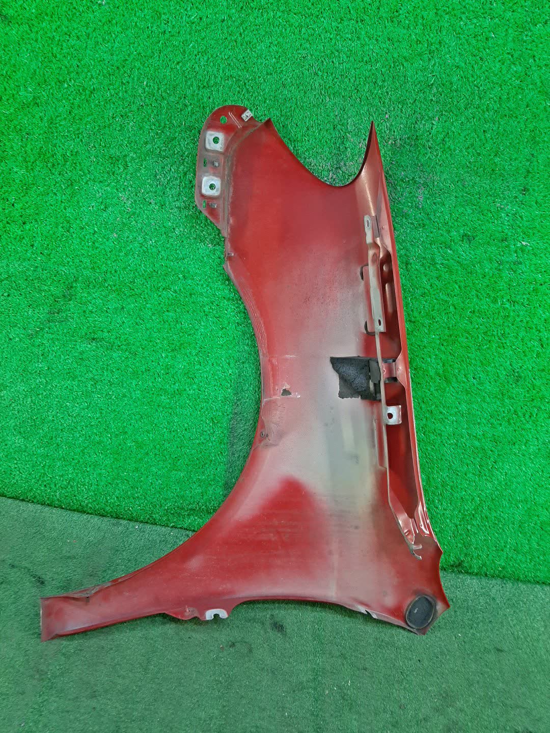 Крыло правое переднее VOLKSWAGEN GOLF 5K1, MK6, AJ5 1K9821022 3 ракурс