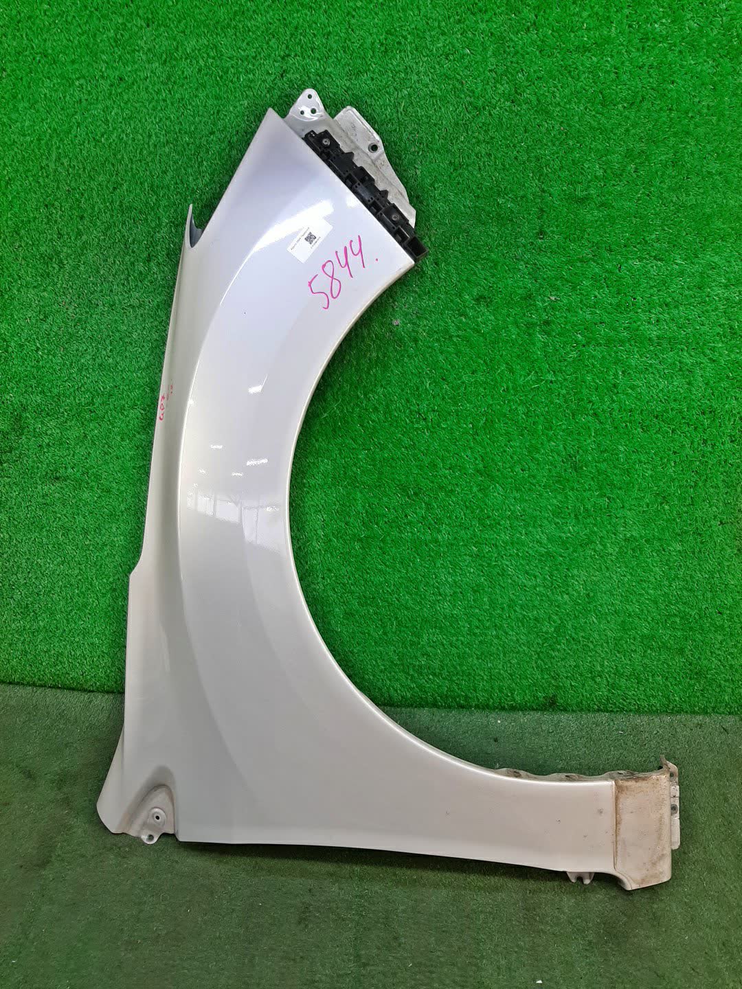 Крыло правое переднее SUBARU IMPREZA GP2, GP3, GP6, GJ2, GJ3, GJ6, GJ7, GP7 5844 1 ракурс