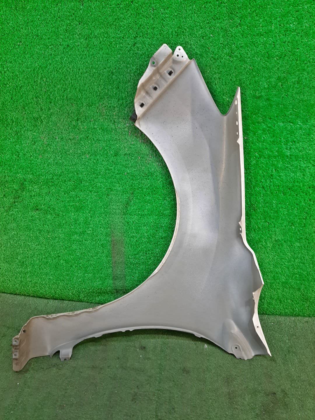 Крыло правое переднее SUBARU IMPREZA GP2, GP3, GP6, GJ2, GJ3, GJ6, GJ7, GP7 5844 2 ракурс