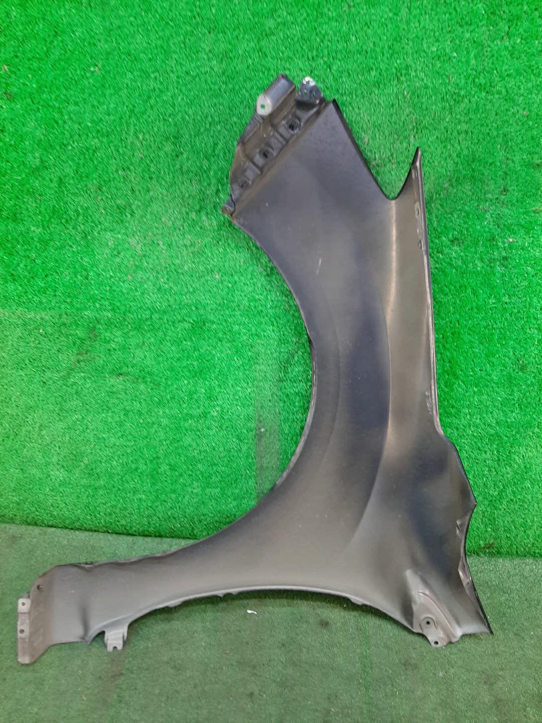 Крыло правое переднее SUBARU IMPREZA GP2, GP3, GP6, GJ2, GJ3, GJ6, GJ7, GP7 6141 3 ракурс