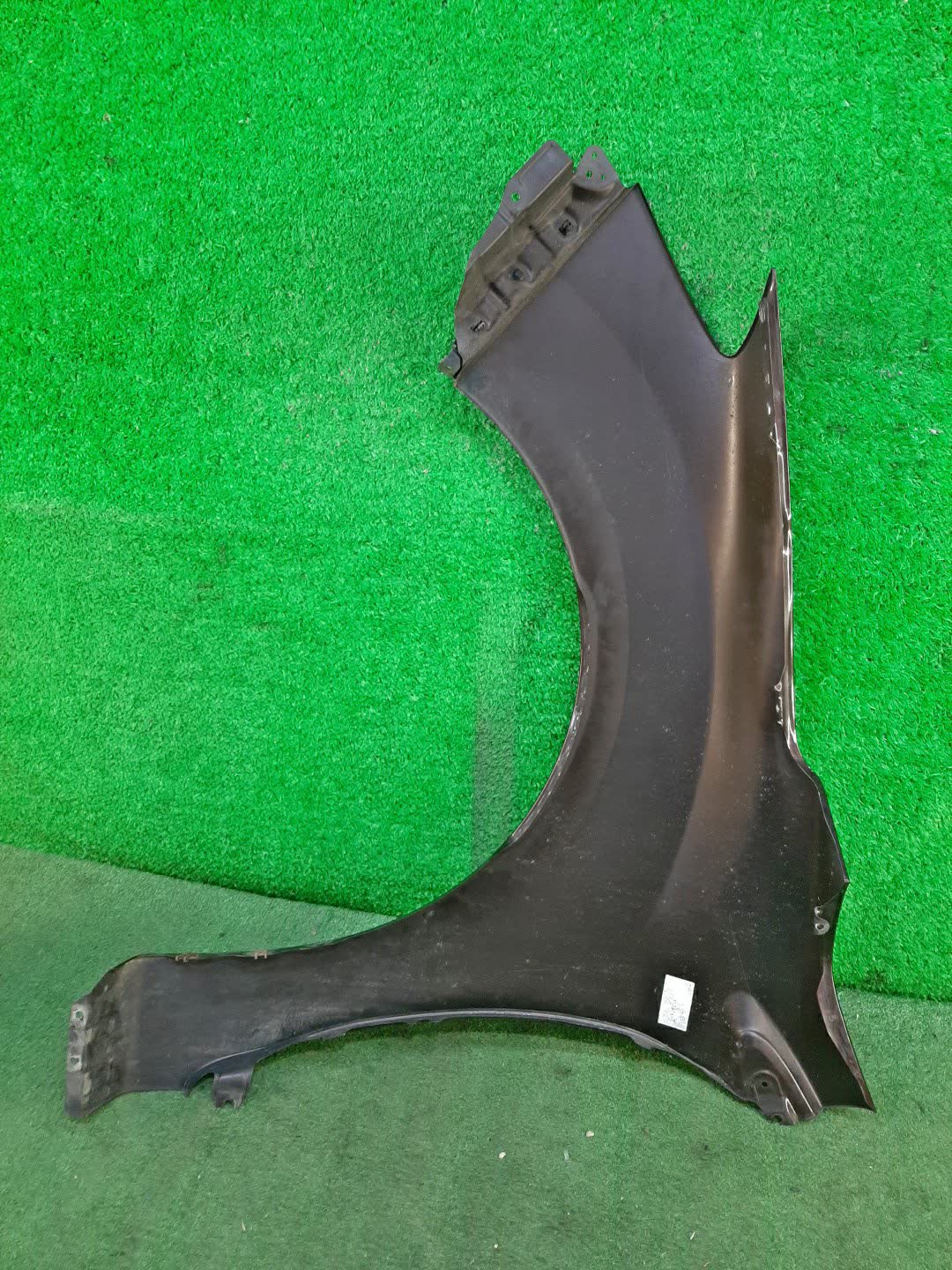 Крыло правое переднее SUBARU IMPREZA GP2, GP3, GP6, GJ2, GJ3, GJ6, GJ7, GP7 7372 2 ракурс