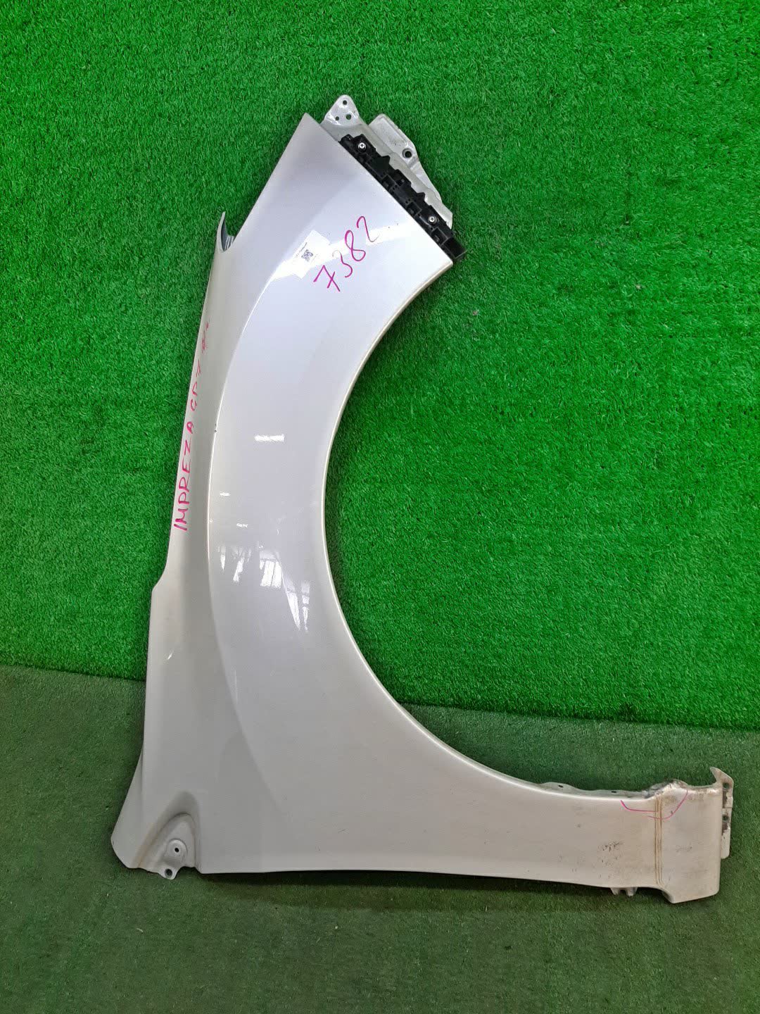 Крыло правое переднее SUBARU IMPREZA GP2, GP3, GP6, GJ2, GJ3, GJ6, GJ7, GP7 7382 1 ракурс