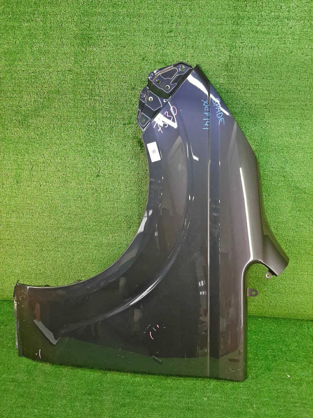 Крыло левое переднее TOYOTA SPADE NCP141, NSP140, NSP141, NCP145 7530 1 ракурс