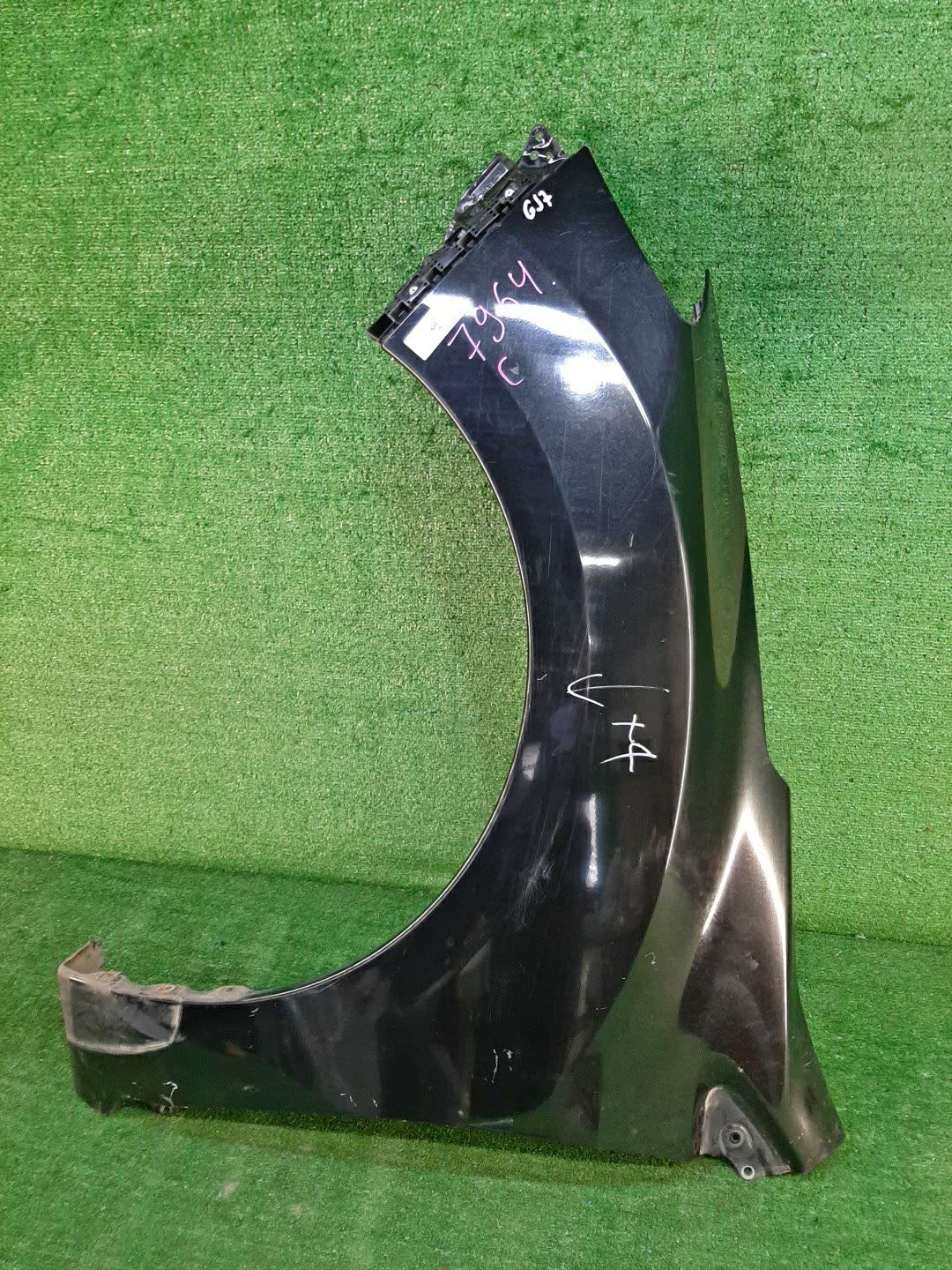 Крыло левое переднее SUBARU IMPREZA GP2, GP3, GP6, GJ2, GJ3, GJ6, GJ7, GP7 7964 1 ракурс