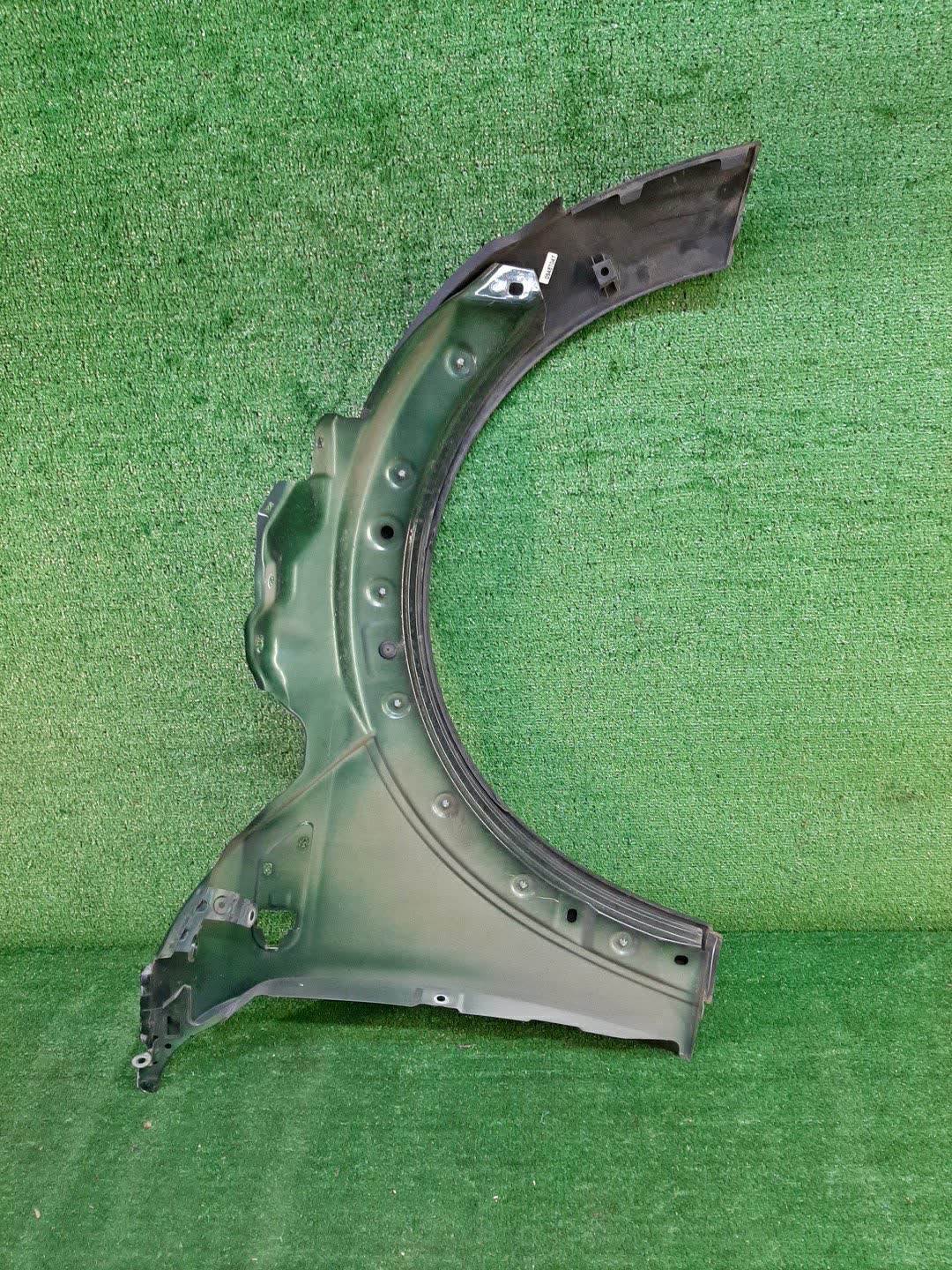 Крыло левое переднее MINI CABRIO, HATCH R53, R52, R50 8167 2 ракурс