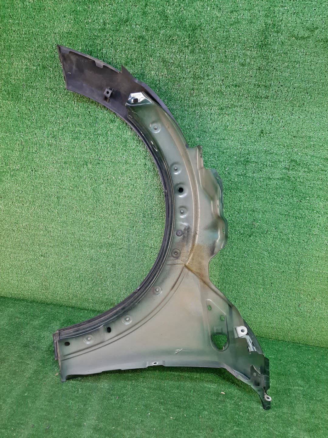 Крыло правое переднее MINI CABRIO, HATCH R53, R52, R50 8193 2 ракурс