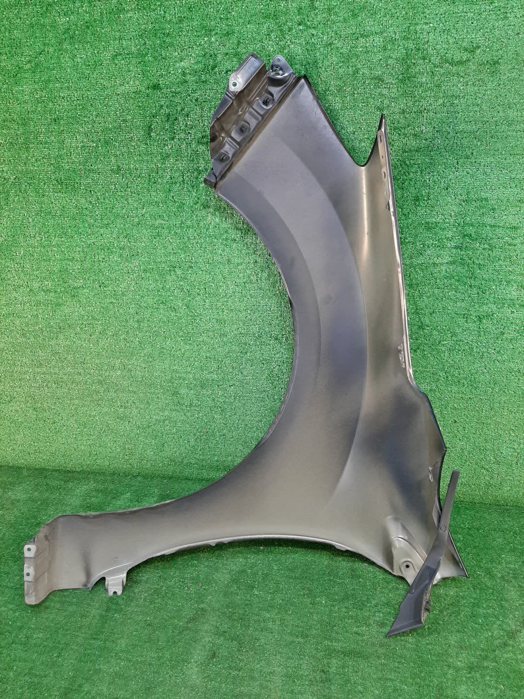 Крыло правое переднее SUBARU IMPREZA GP2, GP3, GP6, GJ2, GJ3, GJ6, GJ7, GP7 8530 4 ракурс