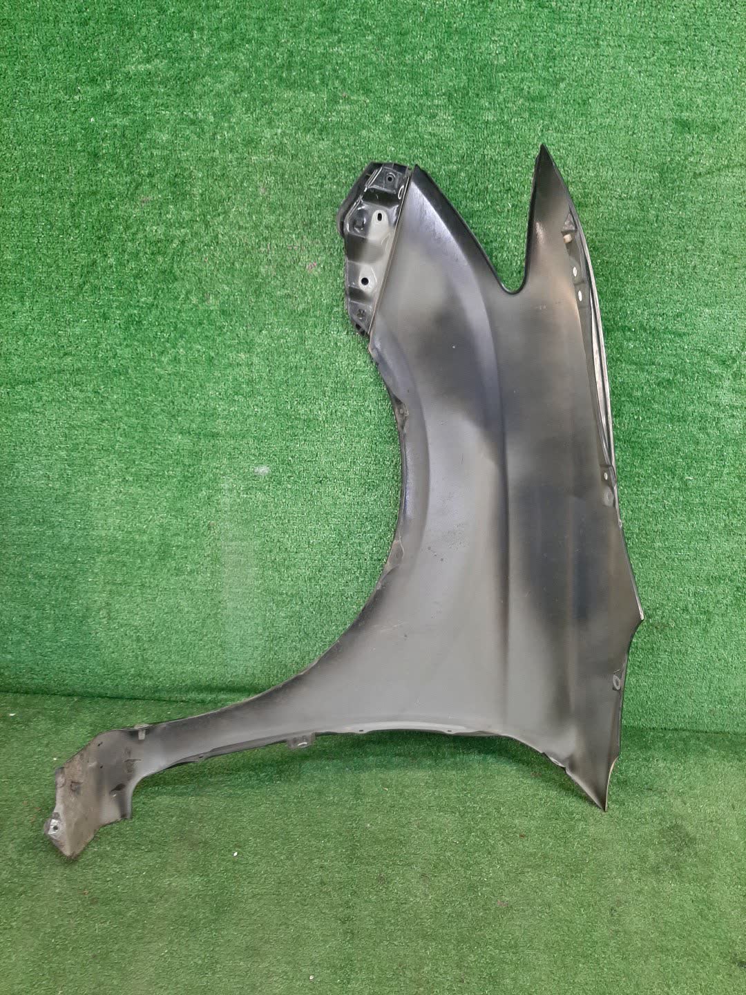 Крыло правое переднее TOYOTA COROLLA FIELDER, COROLLA  AXIO ZRE162G, NZE164G, NZE161G, NKE165G, NRE161G, NZE161, NZE164, NRE161, NKE165, NRE160 4735 4 ракурс