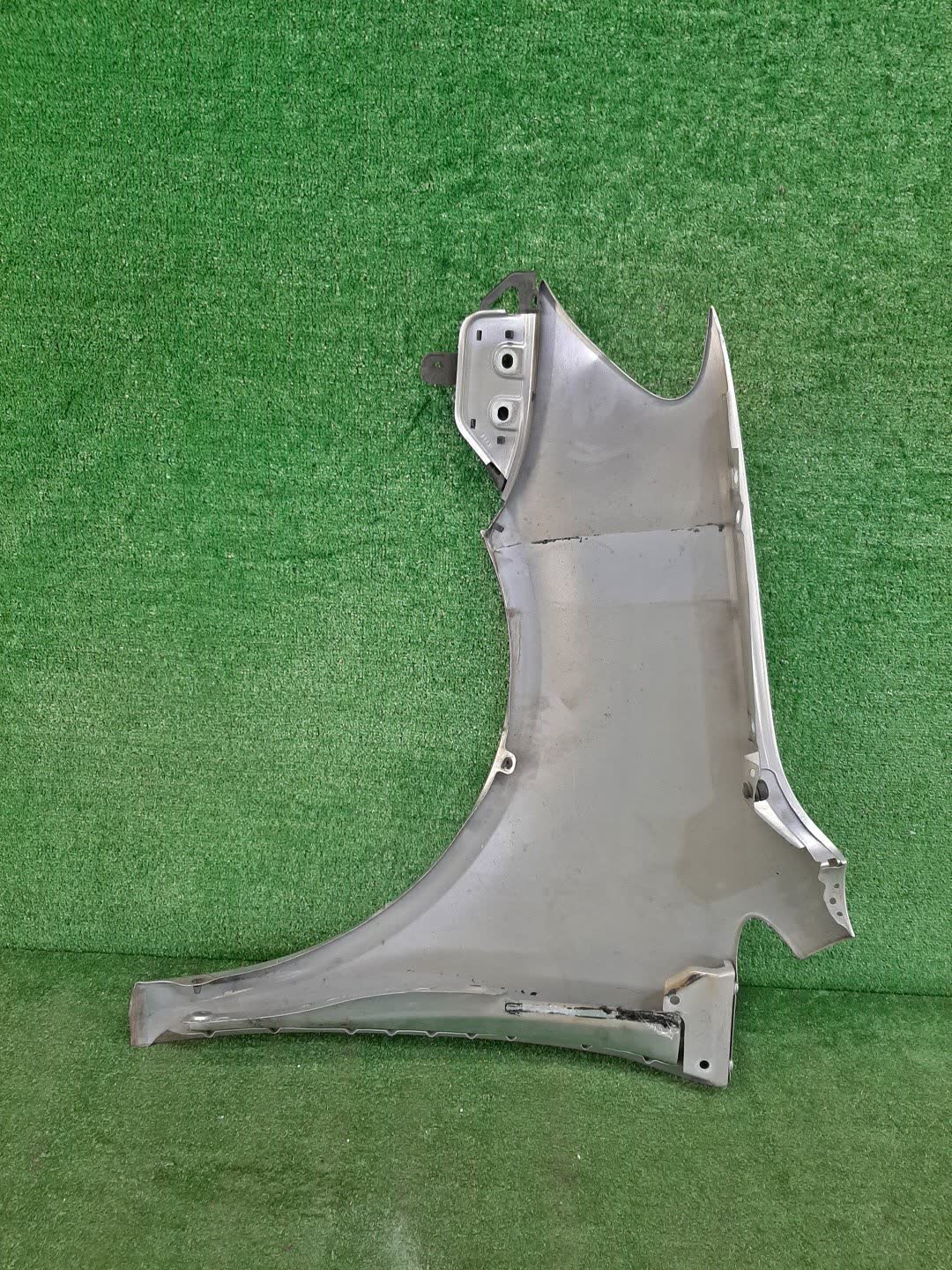 Крыло правое переднее VOLKSWAGEN TOURAN 1T3 1T0821022D 5 ракурс