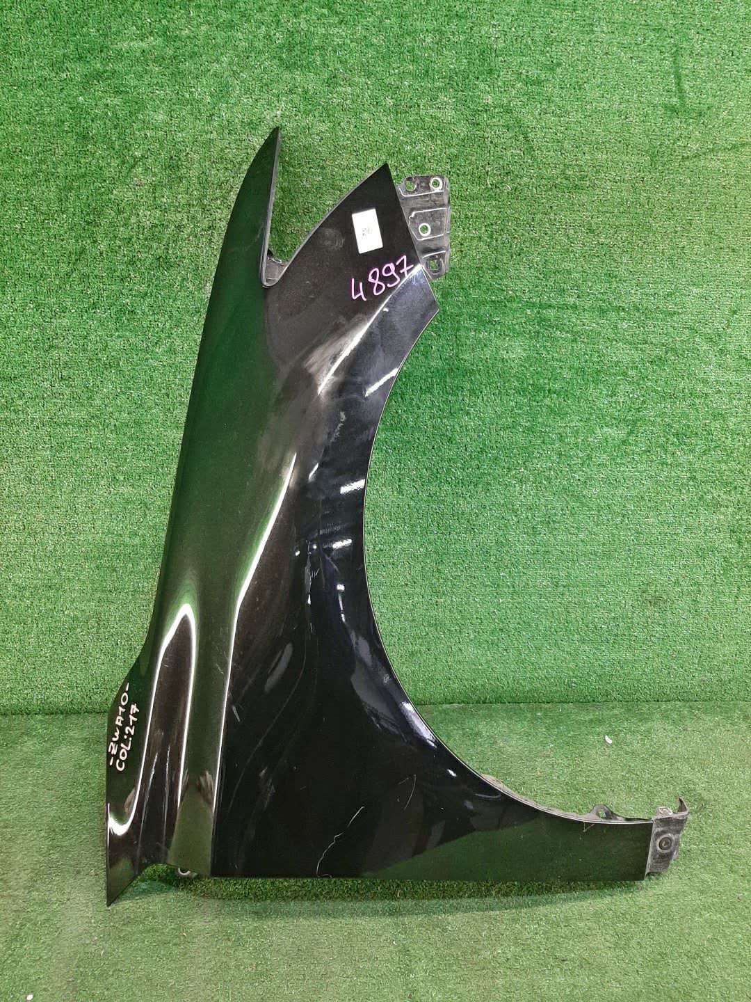 Крыло правое переднее LEXUS CT200H ZWA10 4897 1 ракурс
