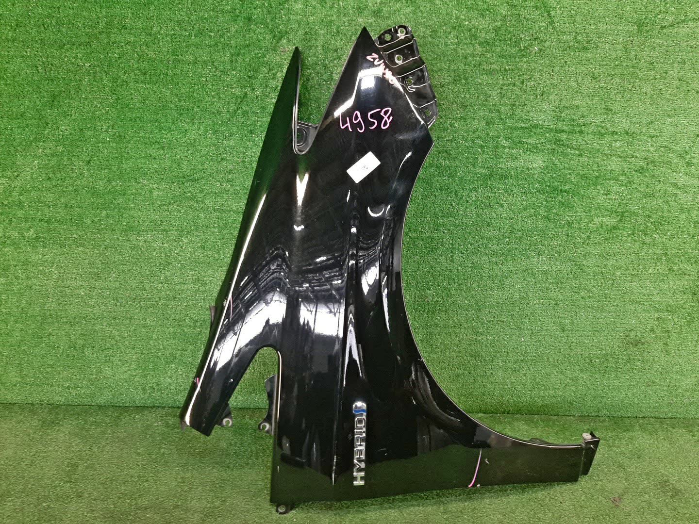 Крыло правое переднее TOYOTA PRIUS ZVW30 4958 1 ракурс