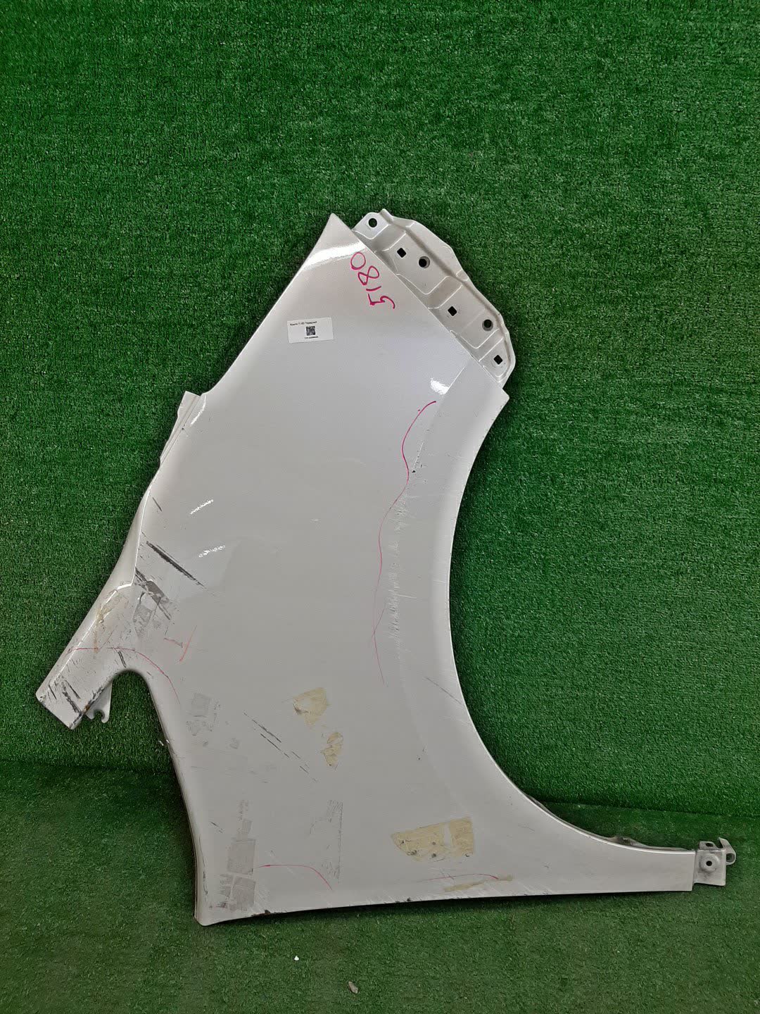 Крыло правое переднее TOYOTA NOAH, ESQUIRE ZWR80G, ZRR85W, ZRR80W, ZWR80W, ZRR80G, ZRR85G 5180 1 ракурс