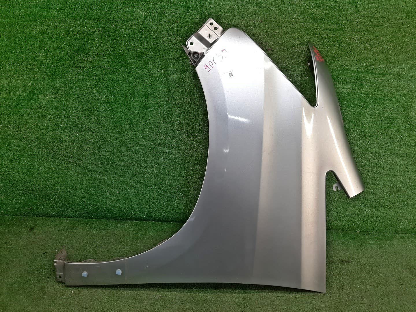 Крыло левое переднее TOYOTA VELLFIRE ANH25W, GGH25W, GGH20W, ANH20W 90035 1 ракурс