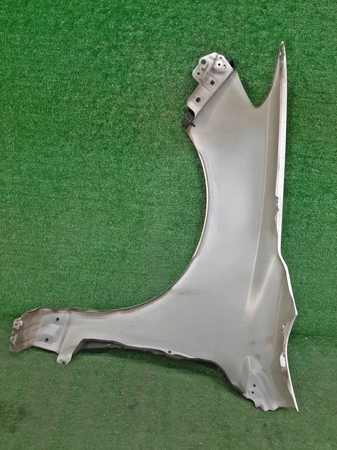 Крыло правое переднее SUBARU LEVORG VM4, VMG 90665 3 ракурс