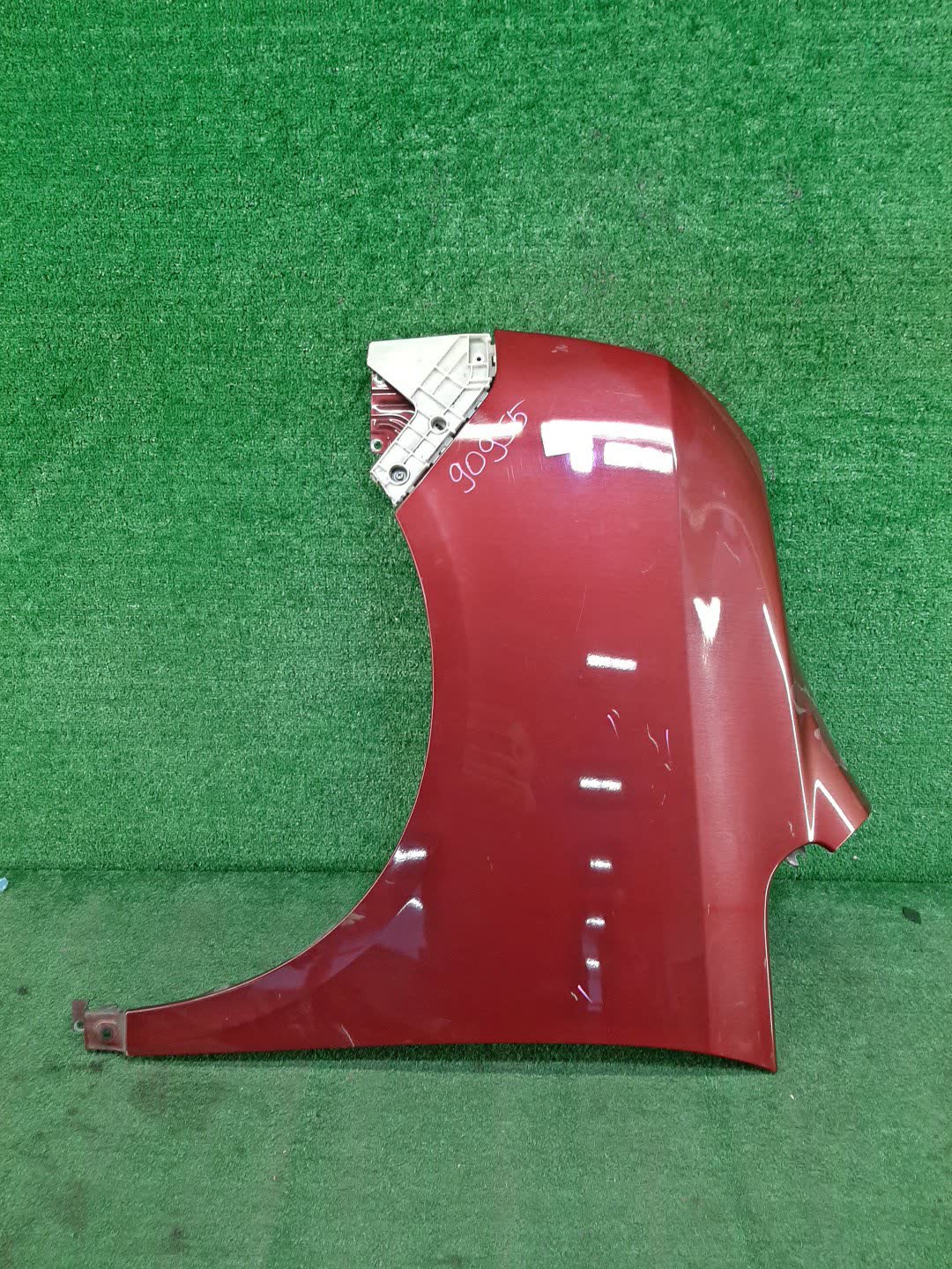 Крыло левое переднее TOYOTA VOXY ZRR75W, ZRR70W, ZRR75G, ZRR70G 90955 1 ракурс