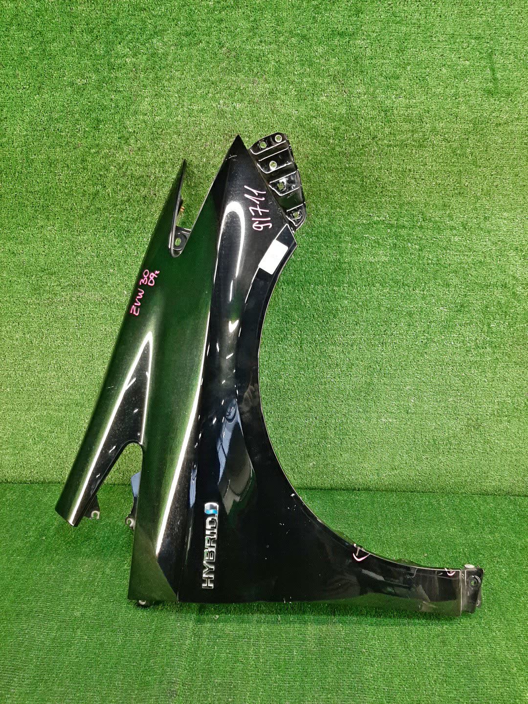 Крыло правое переднее TOYOTA PRIUS ZVW30 91711 1 ракурс