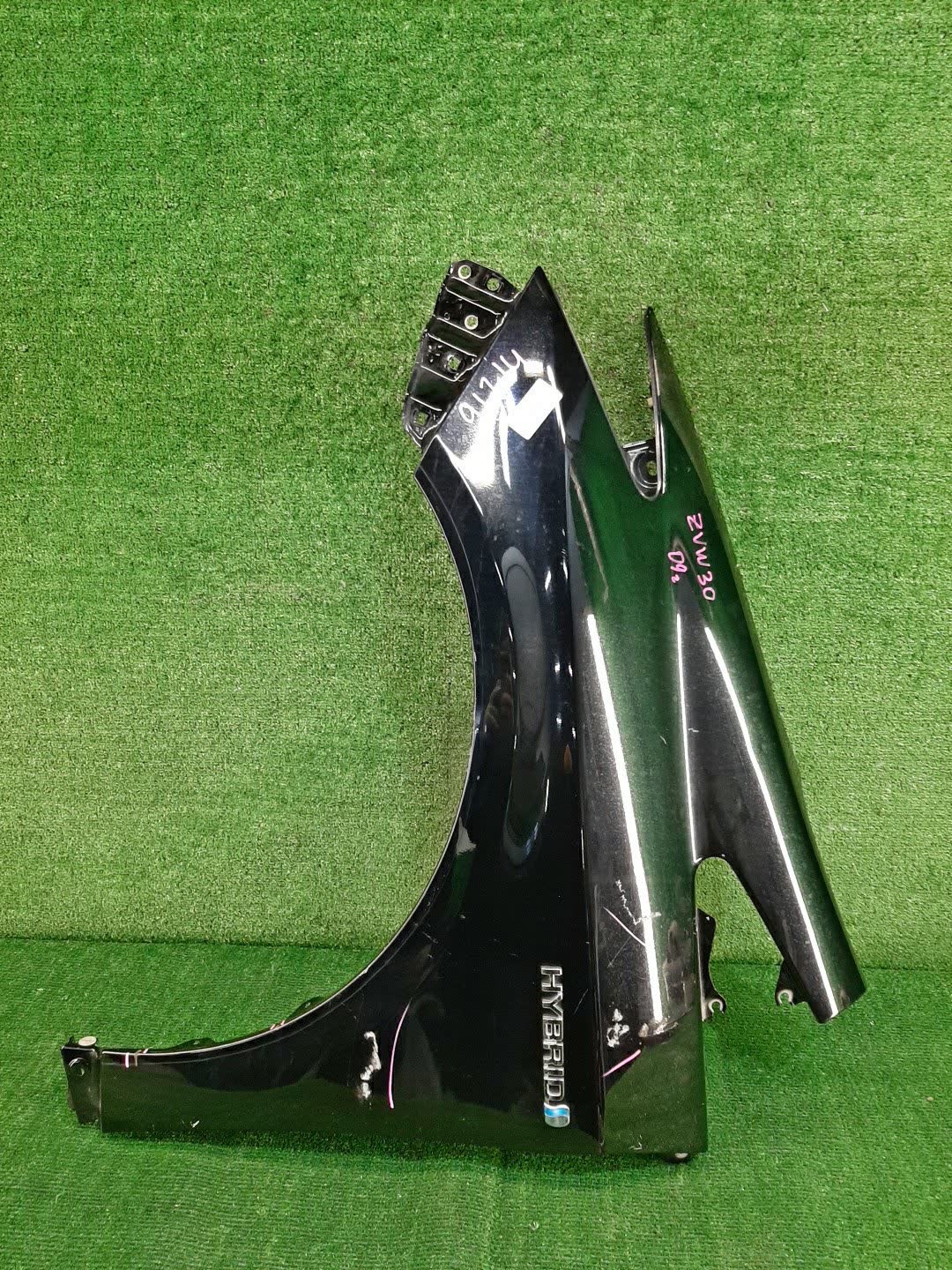 Крыло левое переднее TOYOTA PRIUS ZVW30 91714 1 ракурс