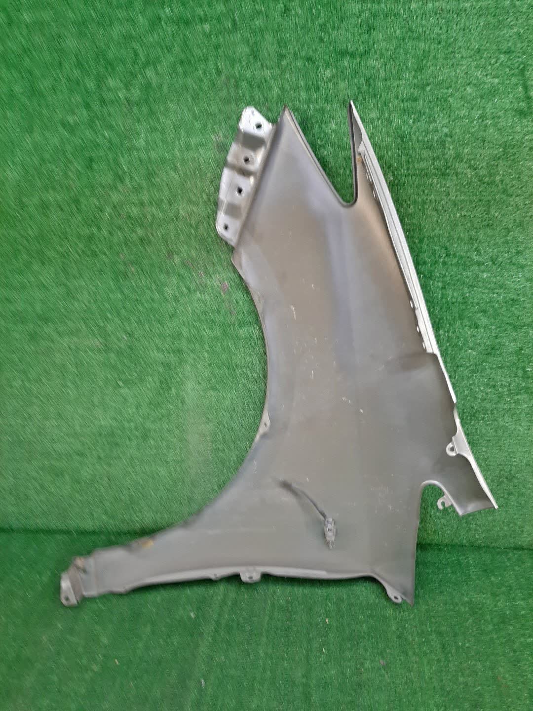 Крыло правое переднее TOYOTA WISH ZGE20W, ZGE20G, ZGE25W, ZGE21G, ZGE22W, ZGE25G X 5 ракурс