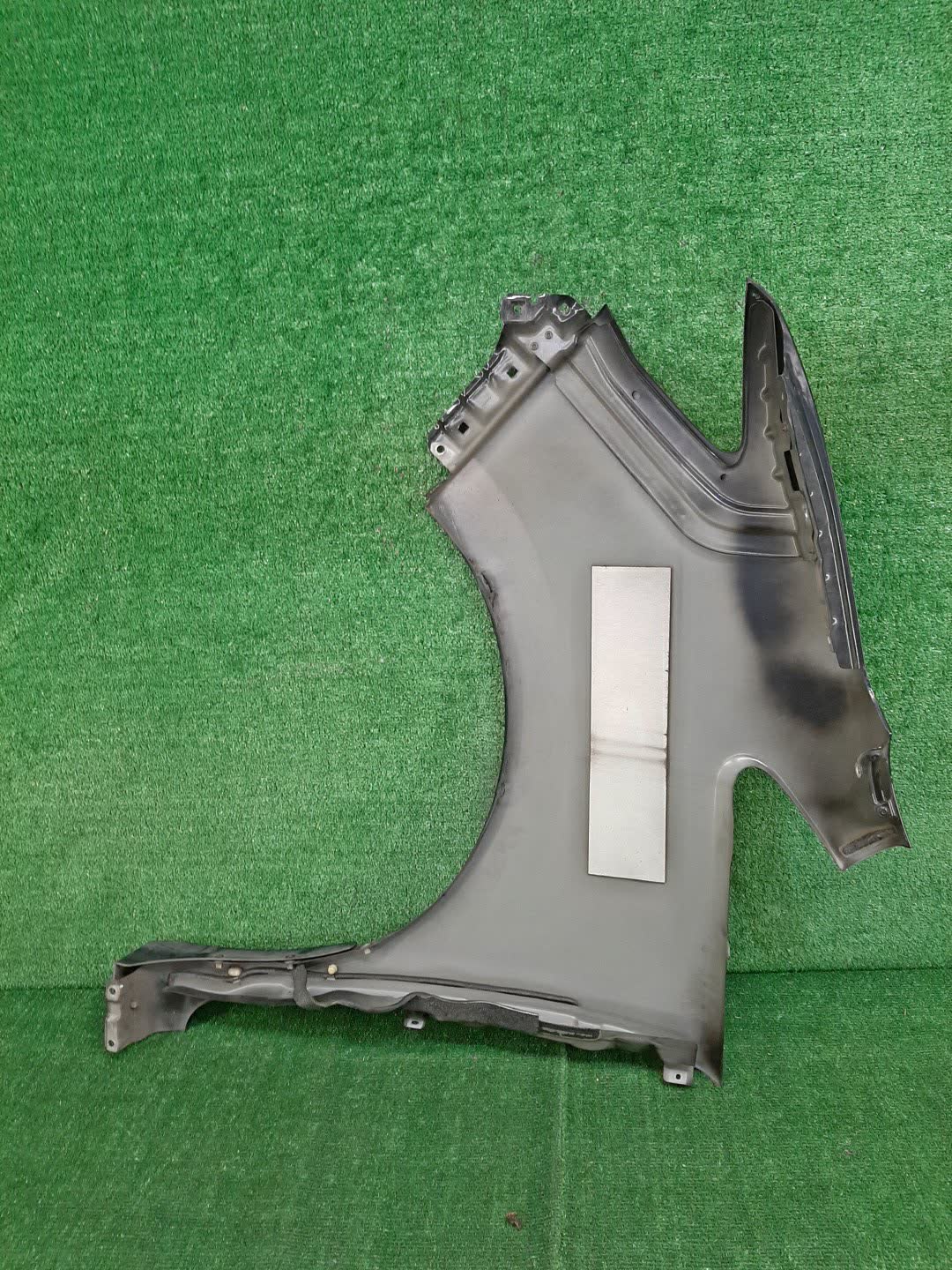 Крыло правое переднее NISSAN SERENA C26 91961 4 ракурс