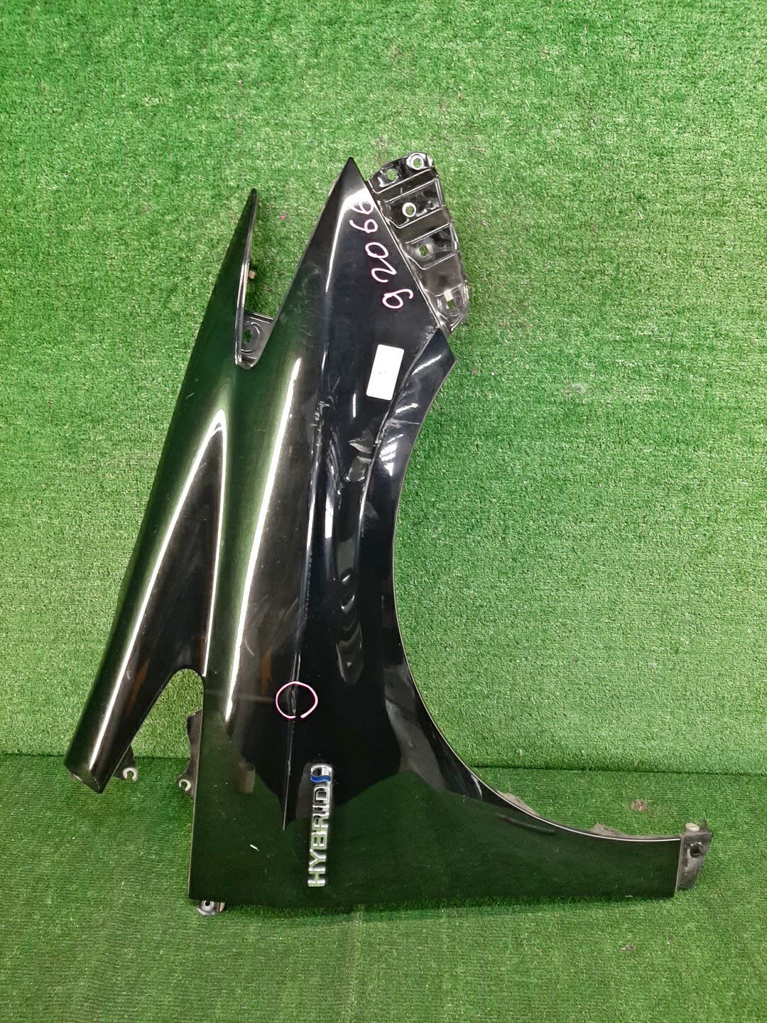 Крыло правое переднее TOYOTA PRIUS ZVW30 92066 1 ракурс
