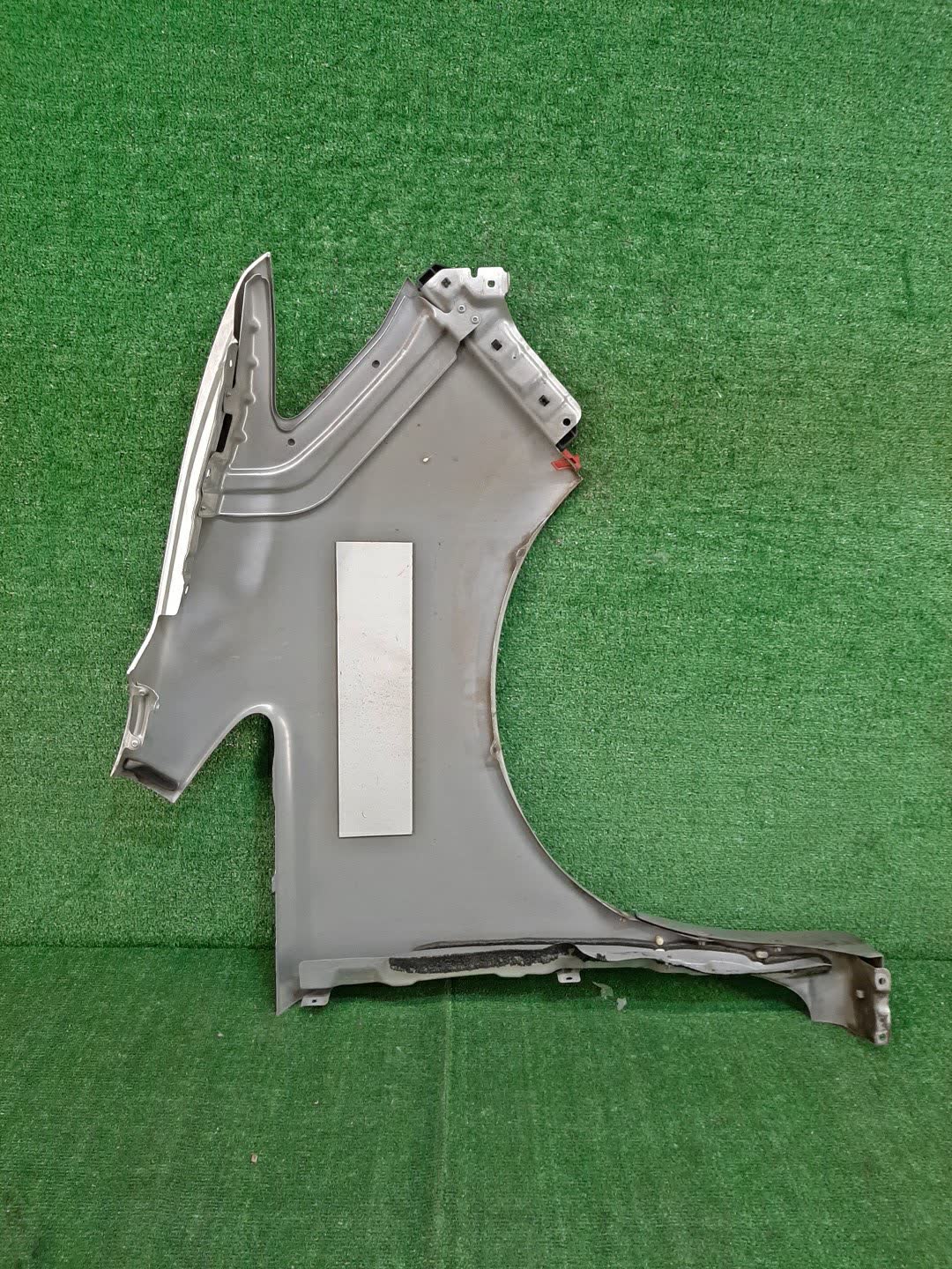 Крыло левое переднее NISSAN SERENA HC26 92116 2 ракурс