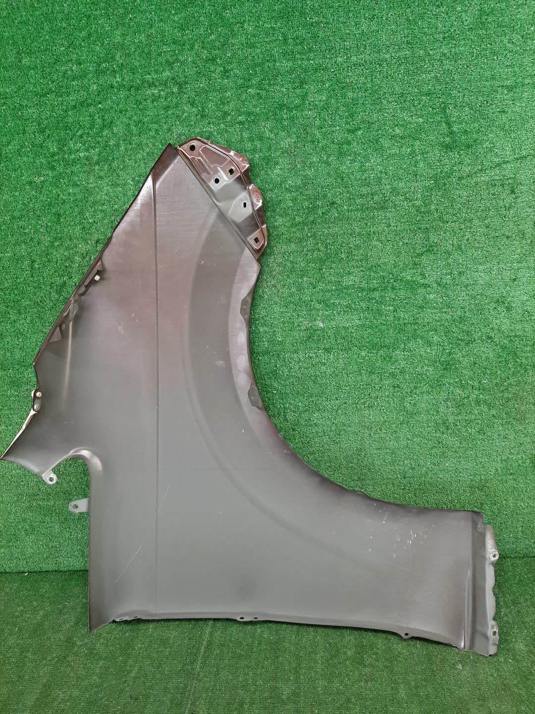 Крыло левое переднее TOYOTA SPADE NCP141, NSP140, NSP141, NCP145 92511 5 ракурс